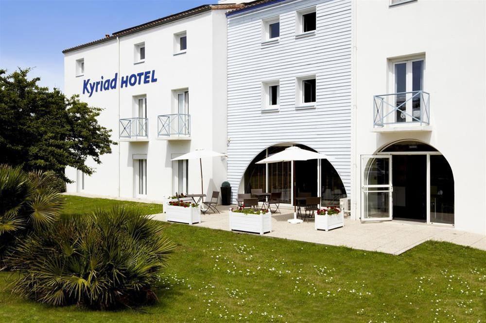 Hotel Kyriad La Rochelle Centre Ville Luaran gambar