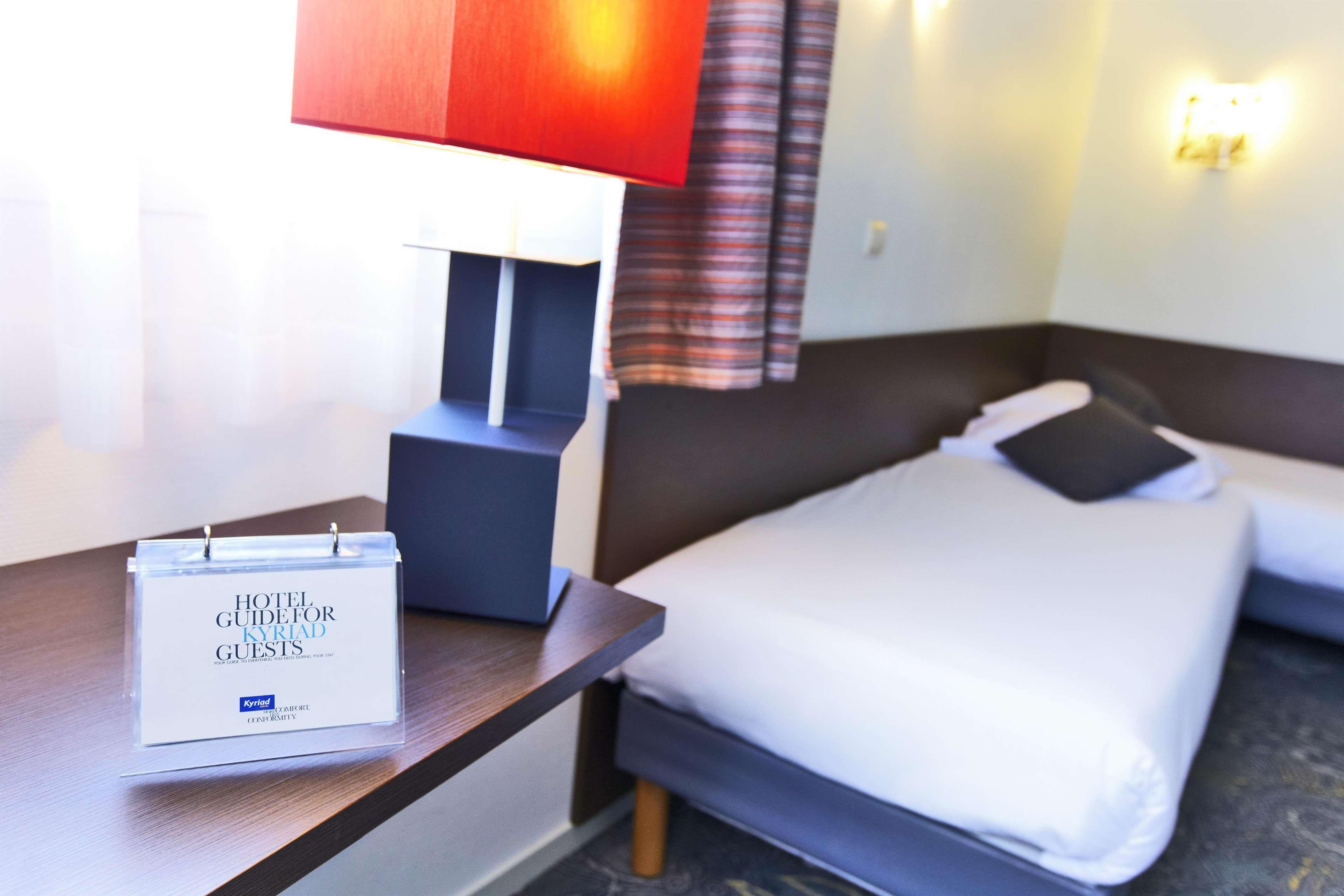 Hotel Kyriad La Rochelle Centre Ville Luaran gambar