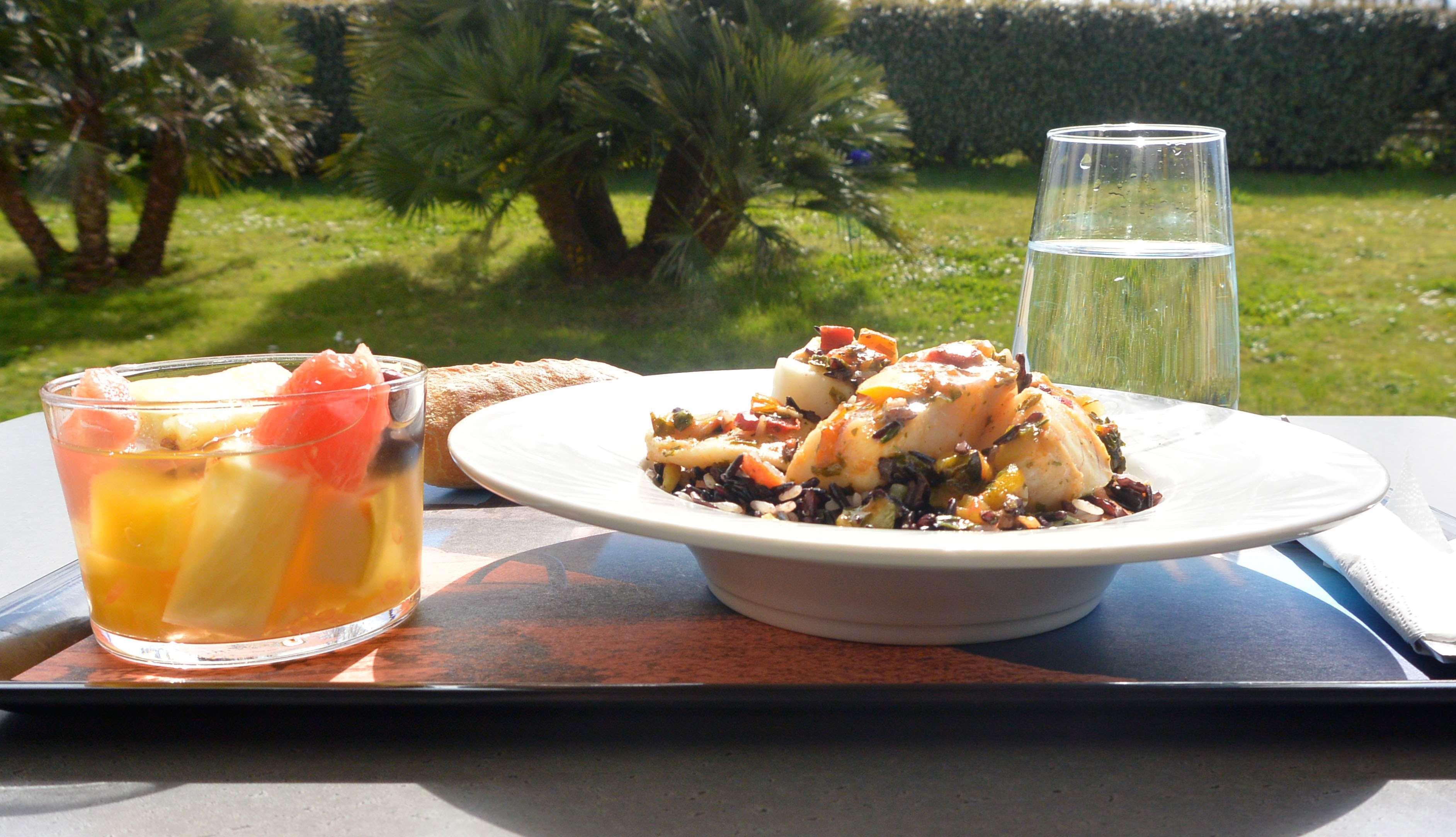 Hotel Kyriad La Rochelle Centre Ville Luaran gambar